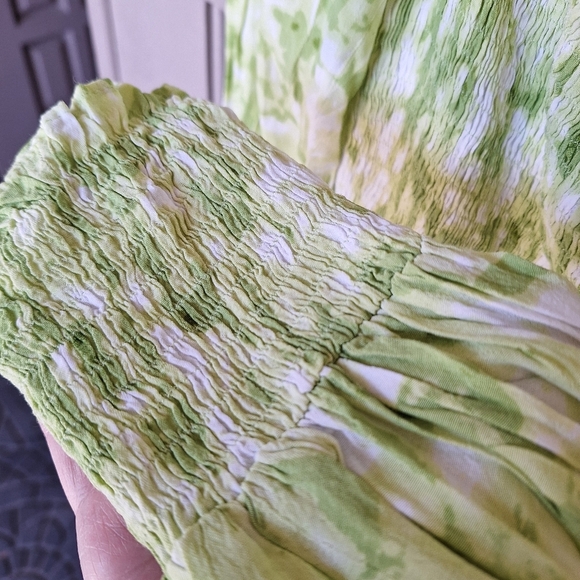 Faithful The Brand Dress Sz6 Puff Sleeve/Back Smocking Bra Form Sweetheart Front - Picture 14 of 14